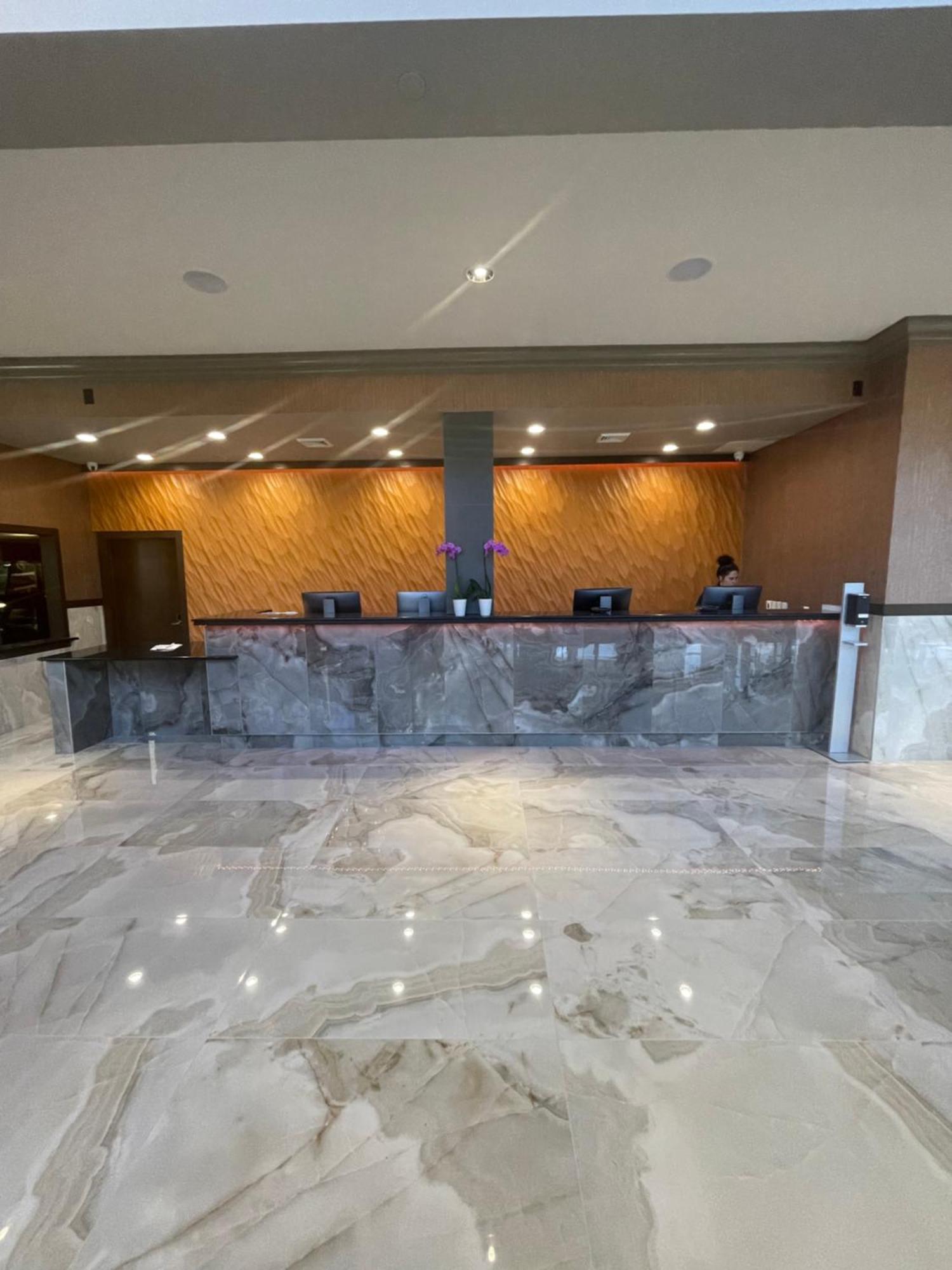 Grand Resort Hotel - Mt Laurel - Philadelphia マウント・ローレル エクステリア 写真