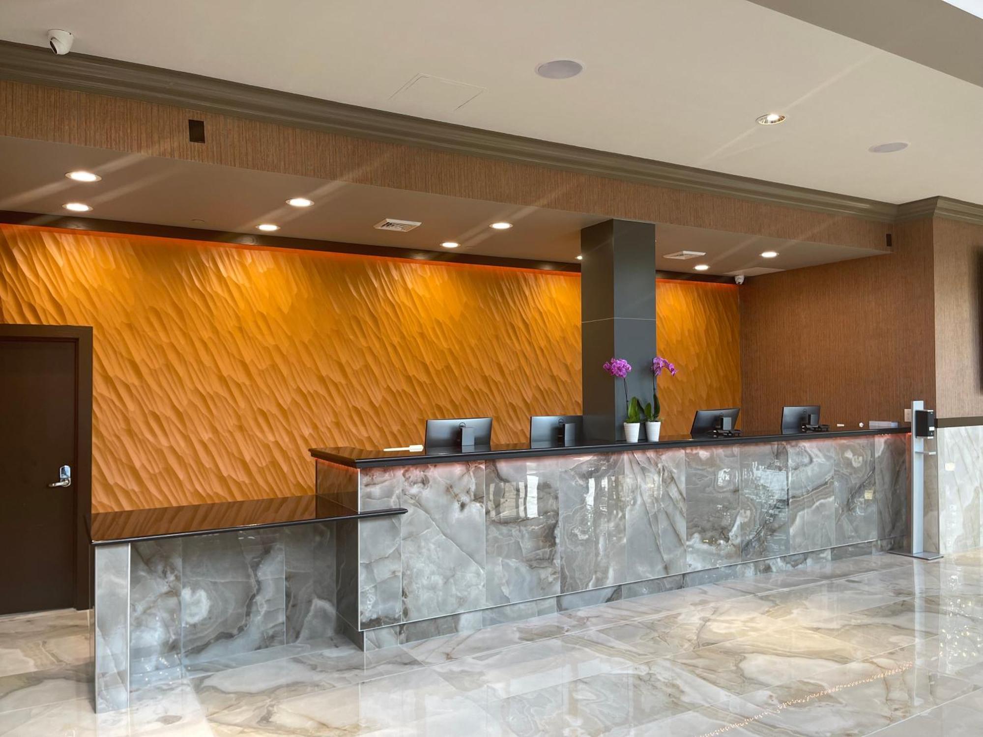 Grand Resort Hotel - Mt Laurel - Philadelphia マウント・ローレル エクステリア 写真