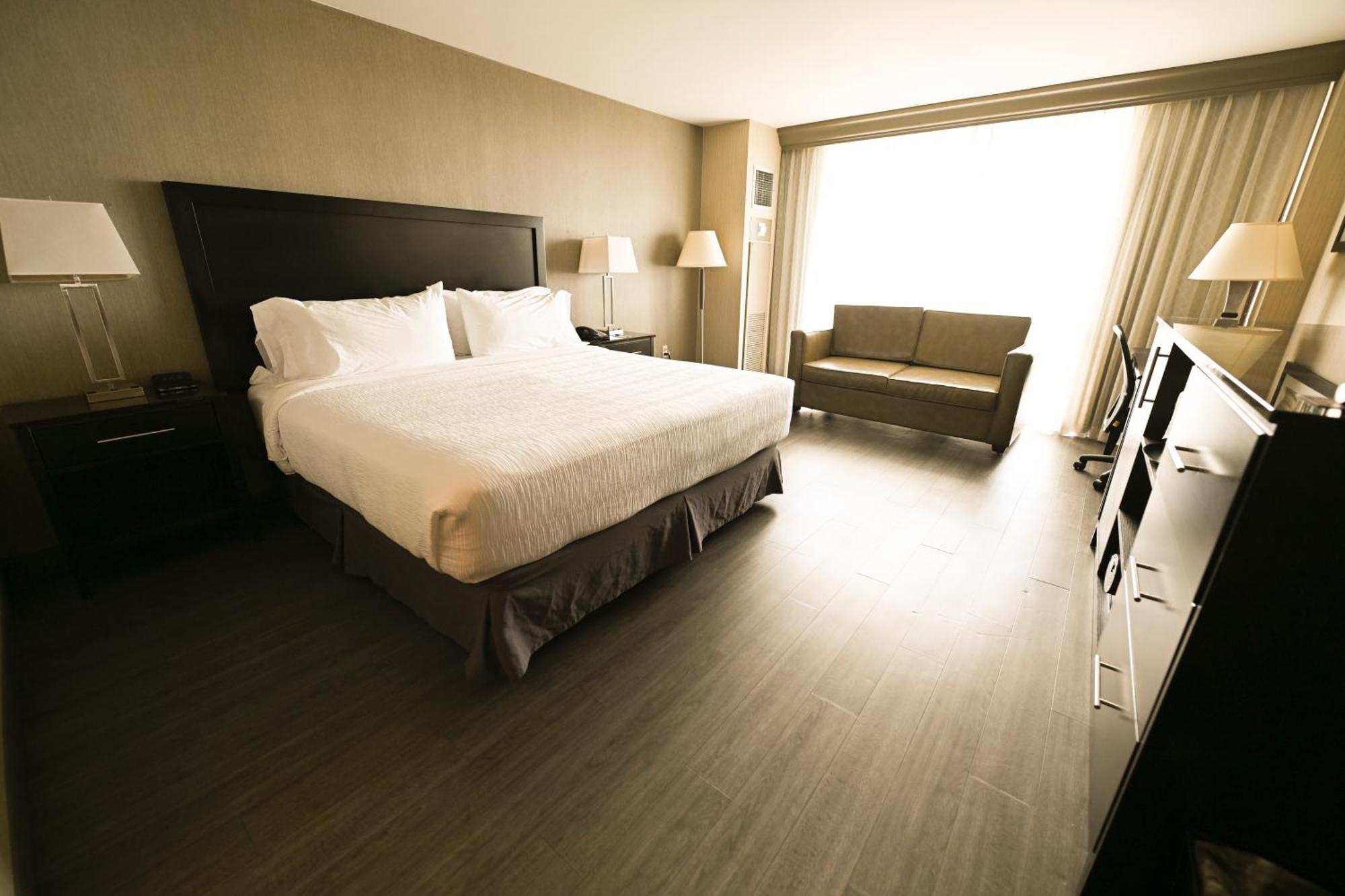 Grand Resort Hotel - Mt Laurel - Philadelphia マウント・ローレル エクステリア 写真